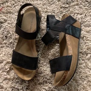 Pierre dumas wedges